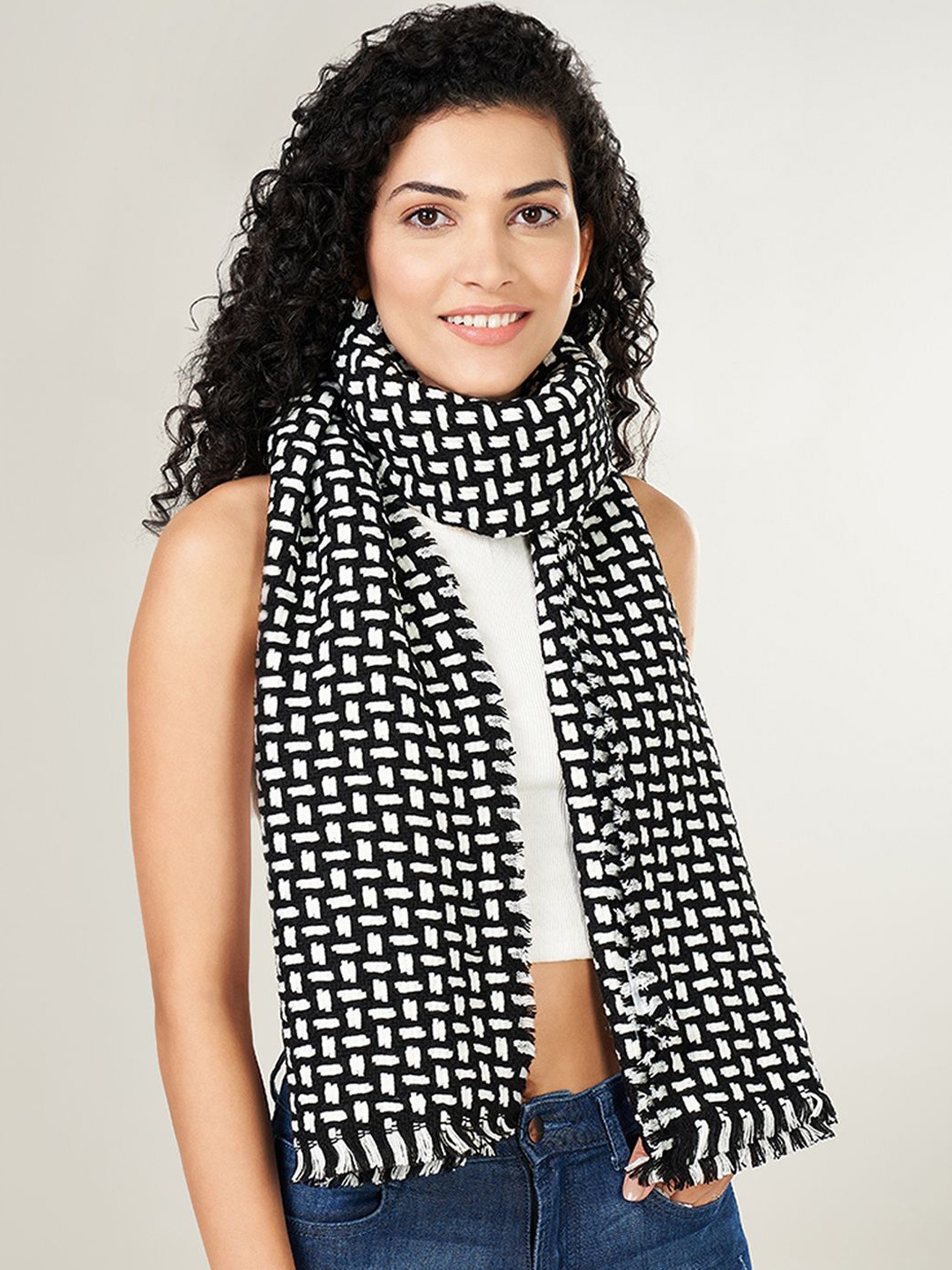 

Forever Glam by Pantaloons Women Checked Mufflers, Black