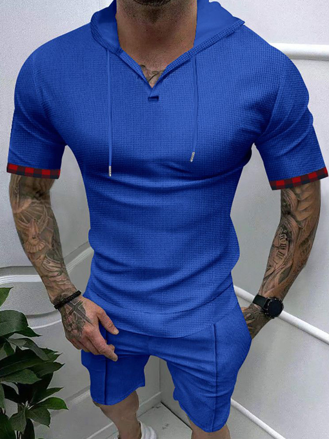

StyleCast x Revolte Hooded Short Sleeves T-Shirt With Shorts, Blue