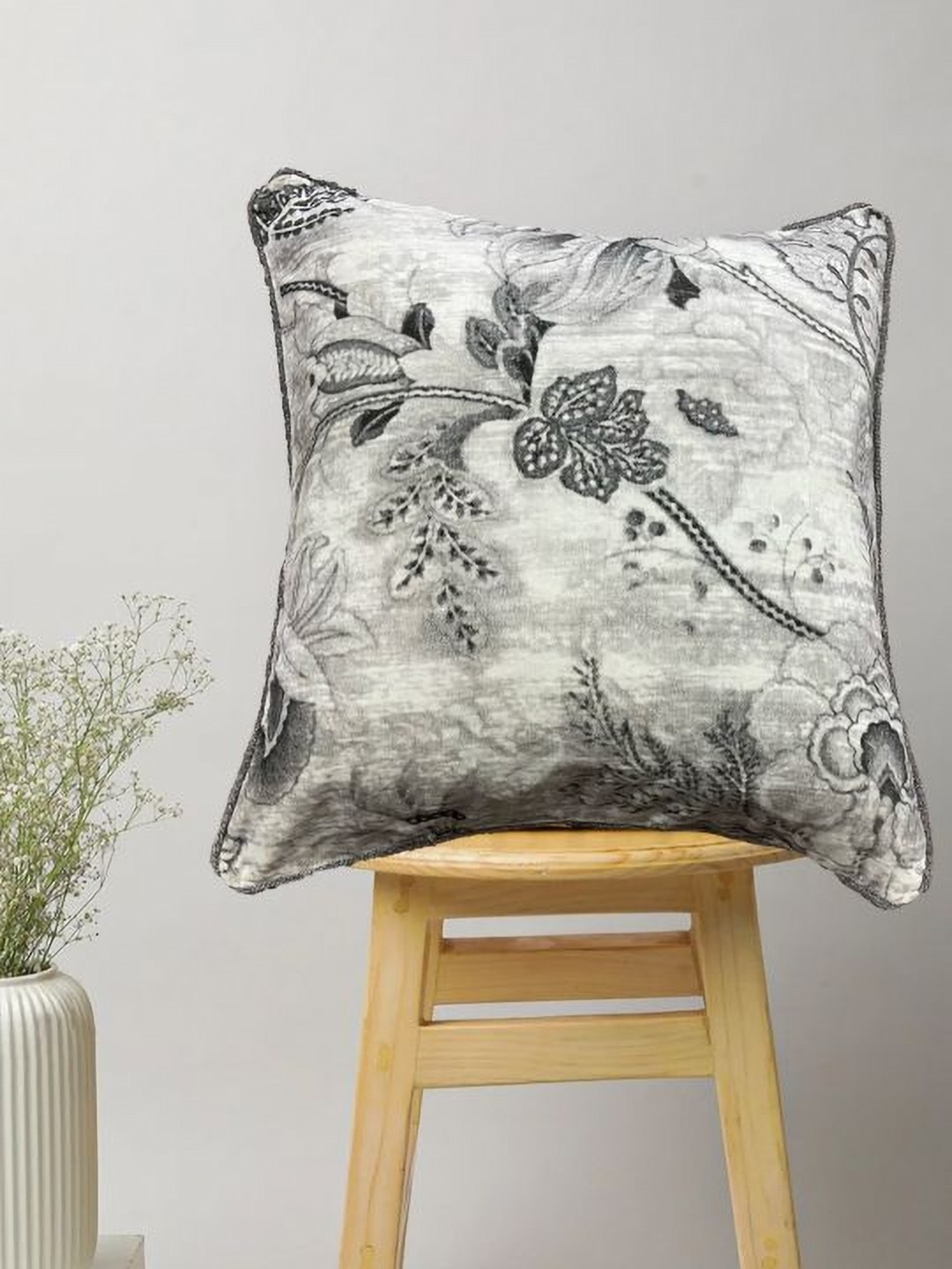 

SAJAVAT Grey Melange & White Floral Cotton Square Cushion Cover