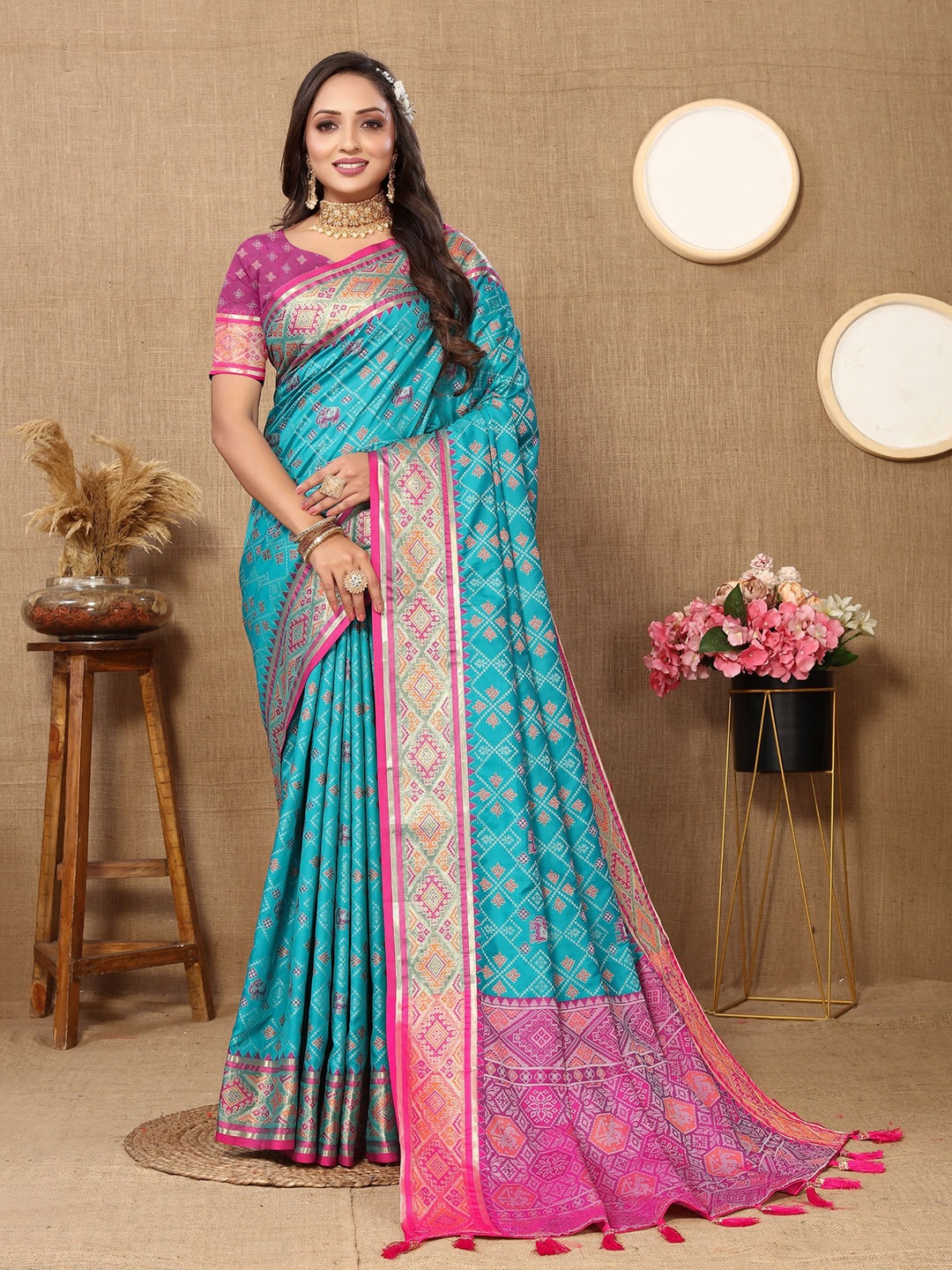 

bansari textiles Woven Design Zari Kanjeevaram Saree, Turquoise blue