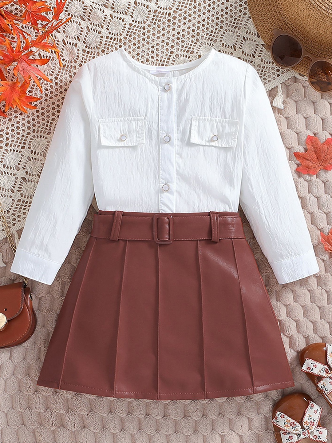 

LULU & SKY Girls Round Neck Long Sleeves Top With Skirt, White