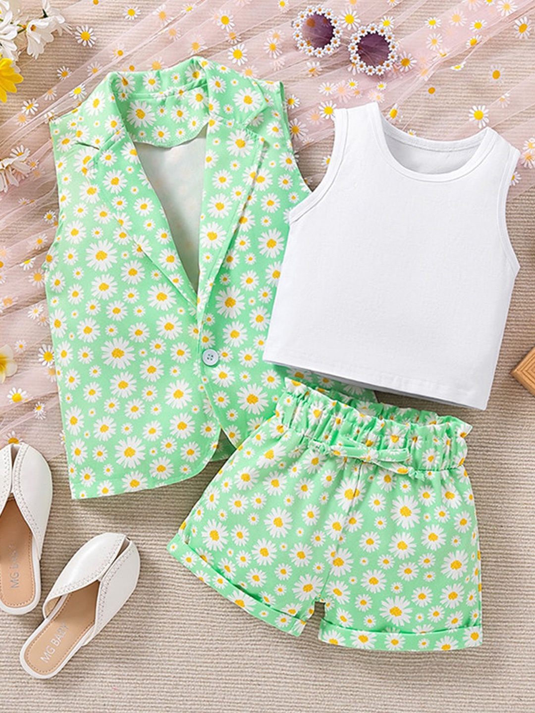 

LULU & SKY Girls Floral Printed Lapel Collar Sleeveless Coat With Shorts With Top, Green