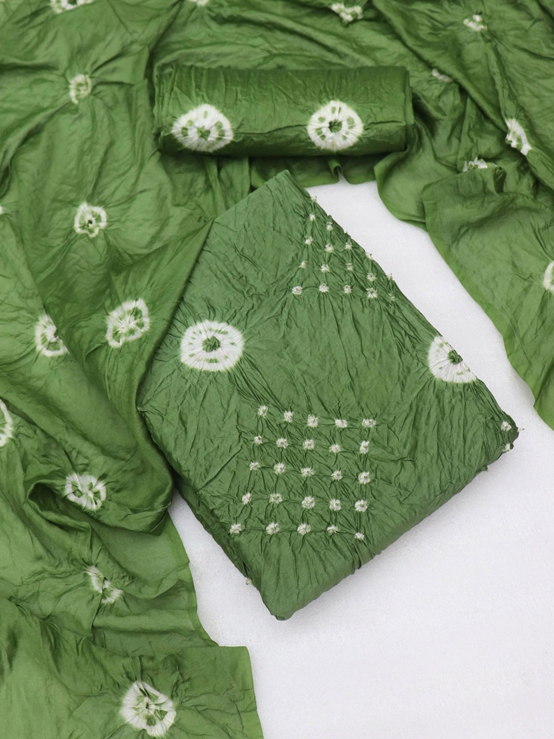

KALINI Bandhani Dyed Pure Cotton Unstitched Dress Material, Green