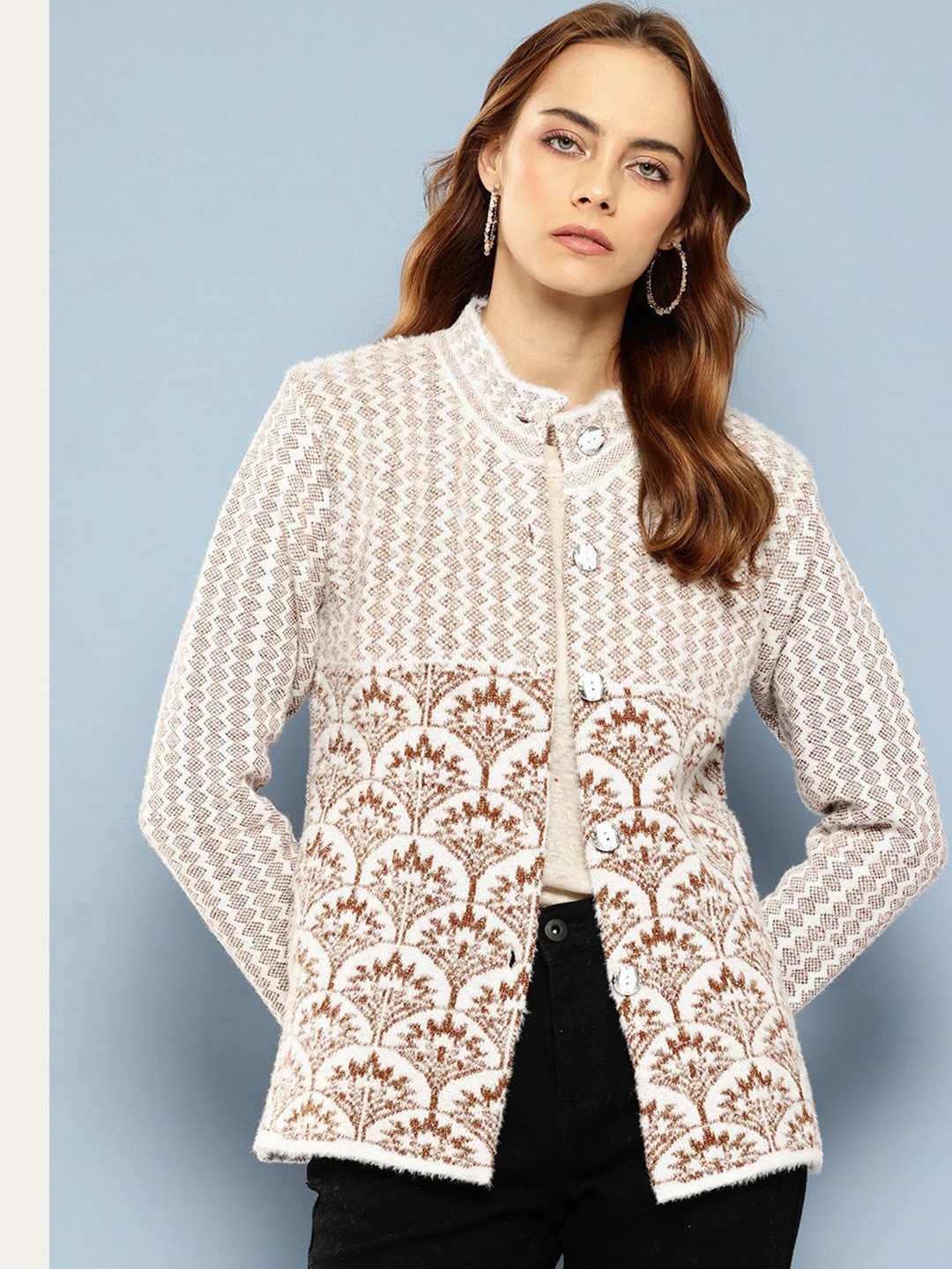 

The Roadster Lifestyle Co Women Floral Printed Woolen Long Sleeve Cardigan Sweater, Brown