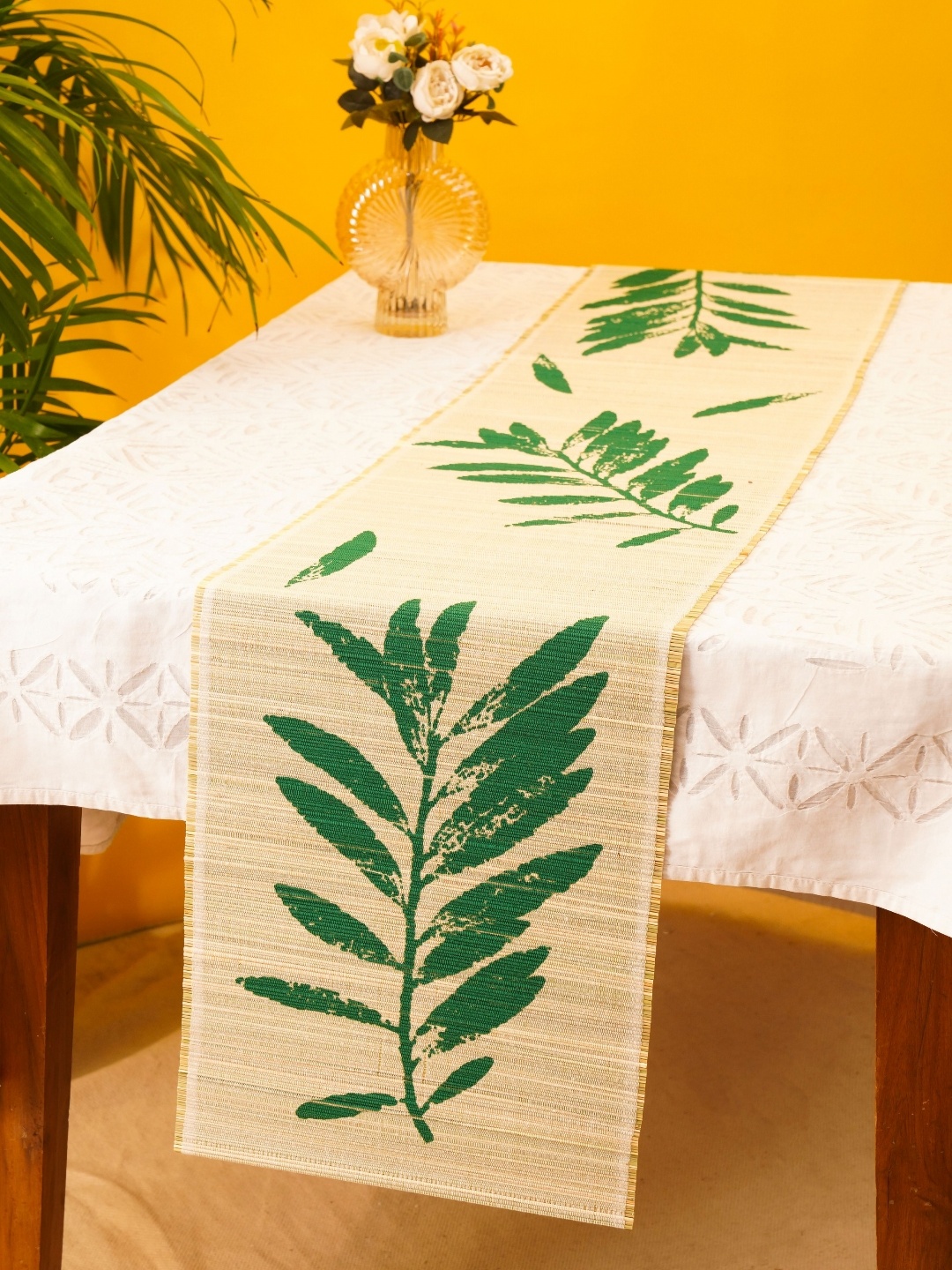 

JAYPORE Green & Beige Floral Printed Table Runner