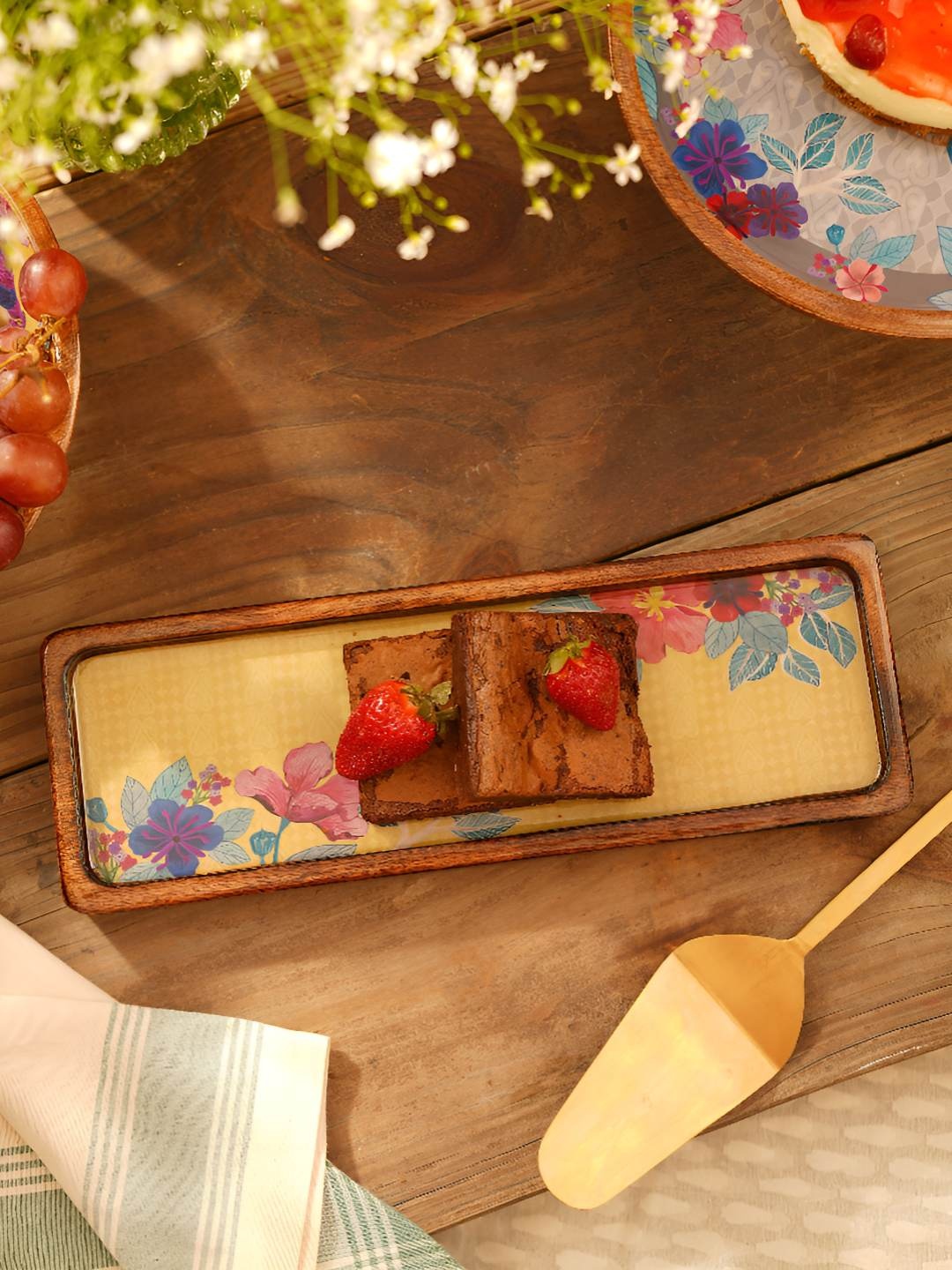 JAYPORE Yellow & Brown Wood Serving Tray