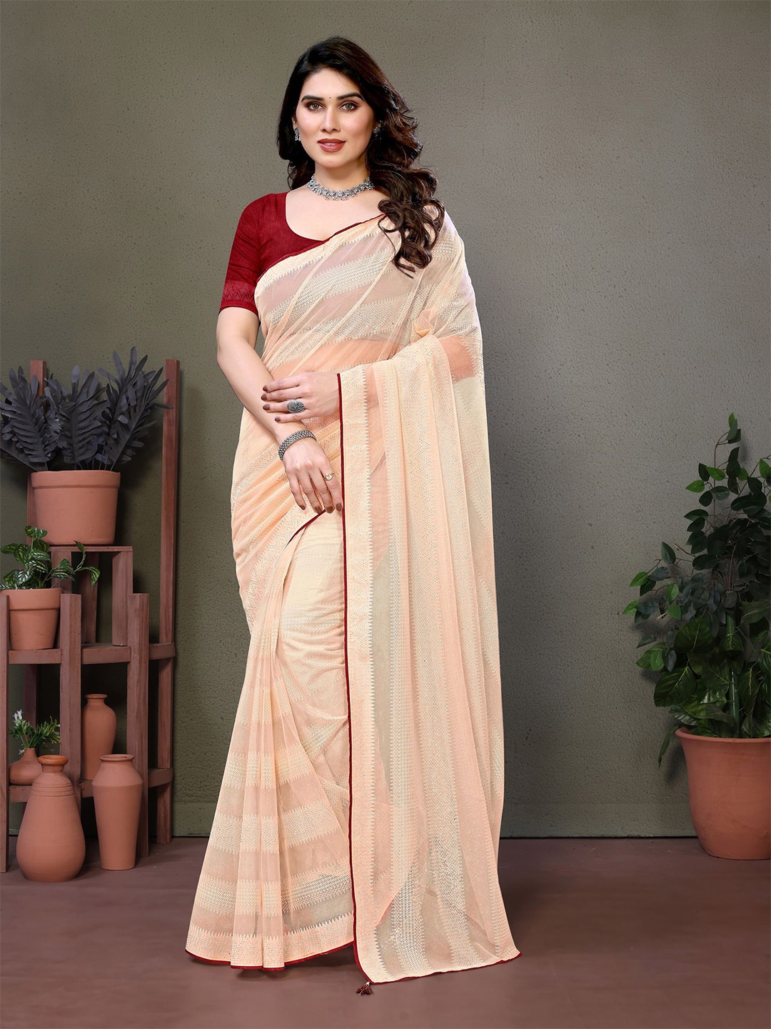 

VIJAYA VALLABH Woven Design Net Saree, Peach