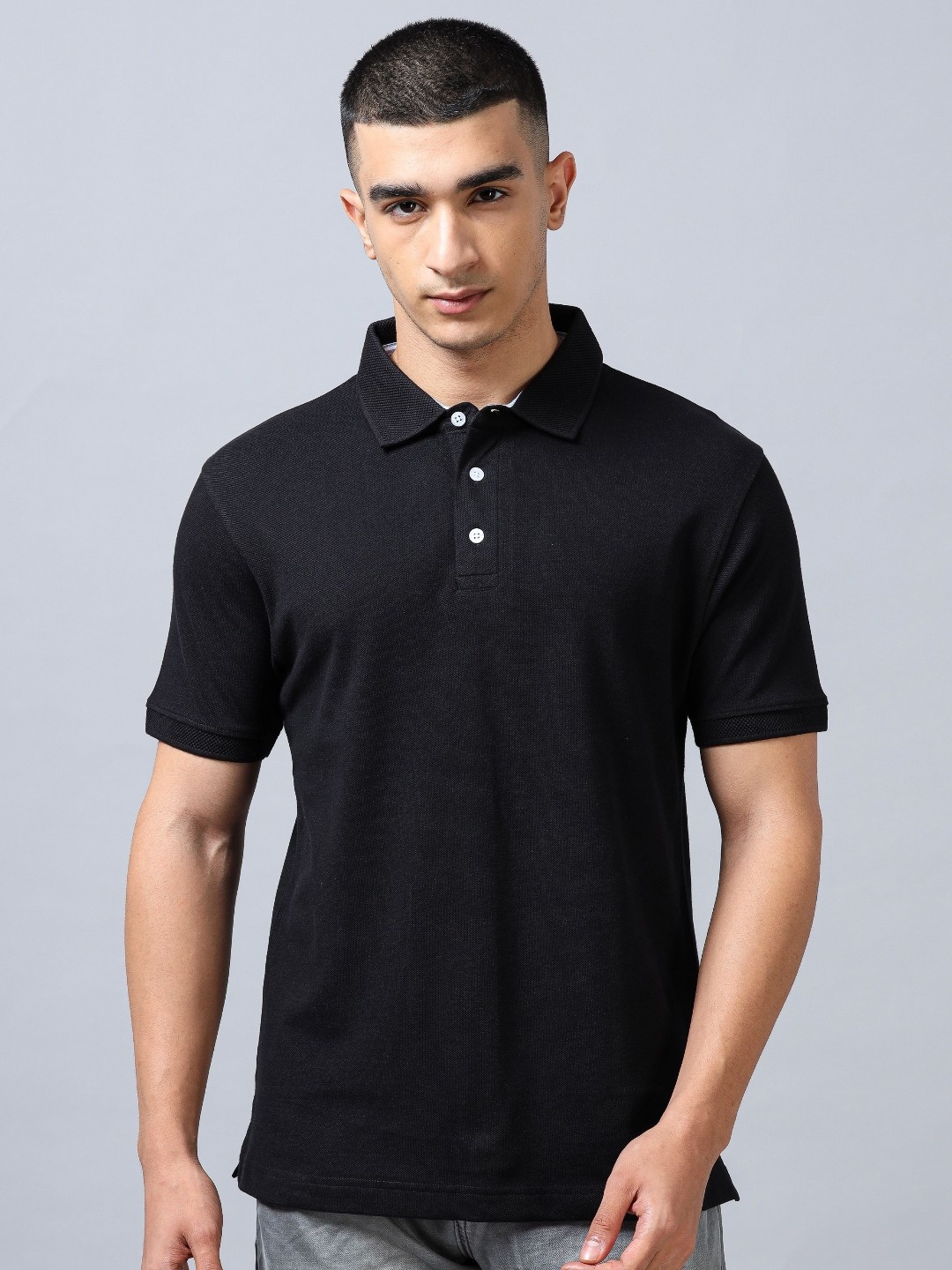 

THINC Men Solid Polo Collar Cotton T-shirt, Black