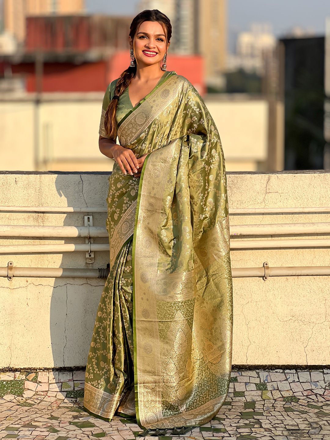 Mitera Woven Design Zari Banarasi Saree, Green