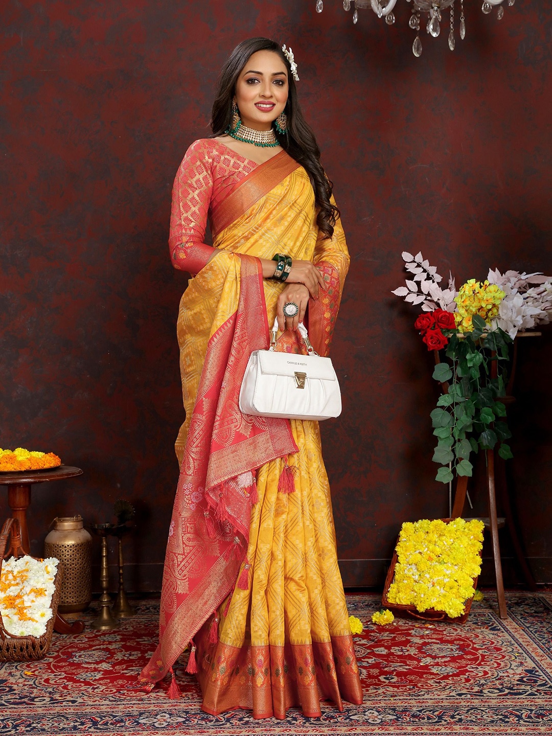 

bansari textiles Ethnic Motifs Zari Paithani Saree, Yellow