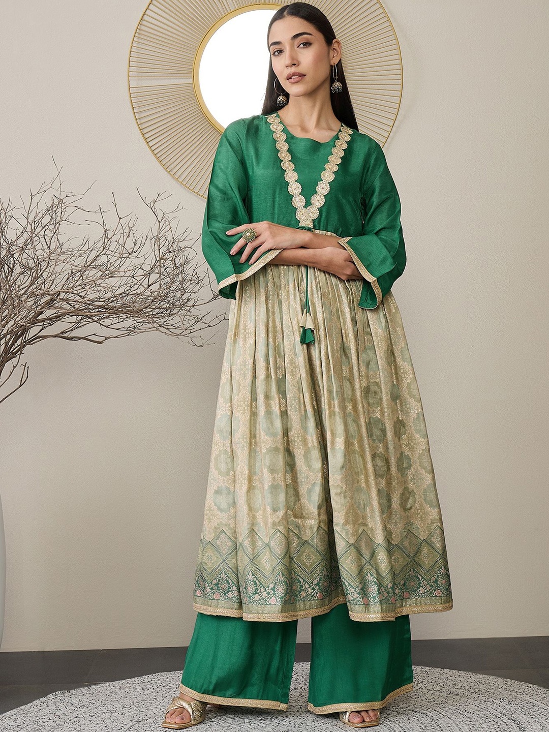 

ADORNIA Ethnic Motifs Printed Square Neck Gotta Patti Tissue Anarkali Kurta With Palazzos, Green