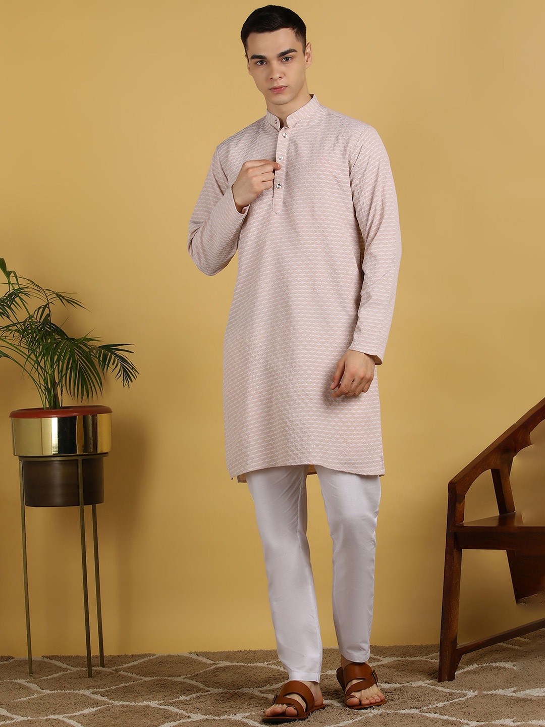 

FUBAR Geometric Self Design Mandarin Collar Straight Kurta with Pyjamas, Beige