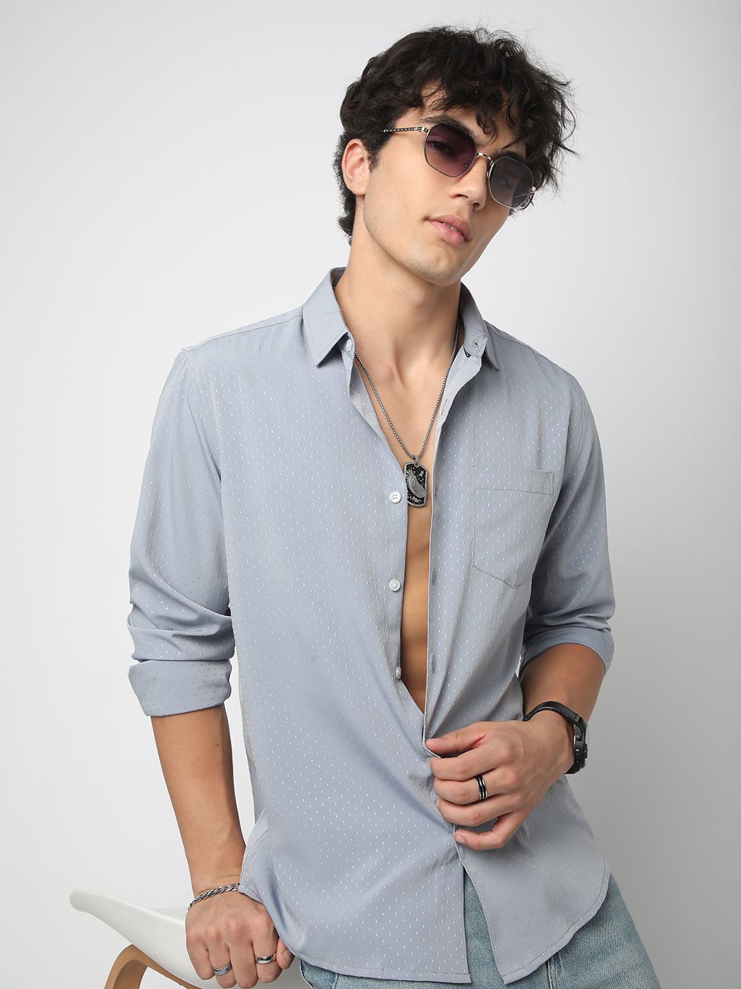 

VASTRADO Men Classic Cutaway Collar Micro Ditsy Printed Casual Shirt, Grey