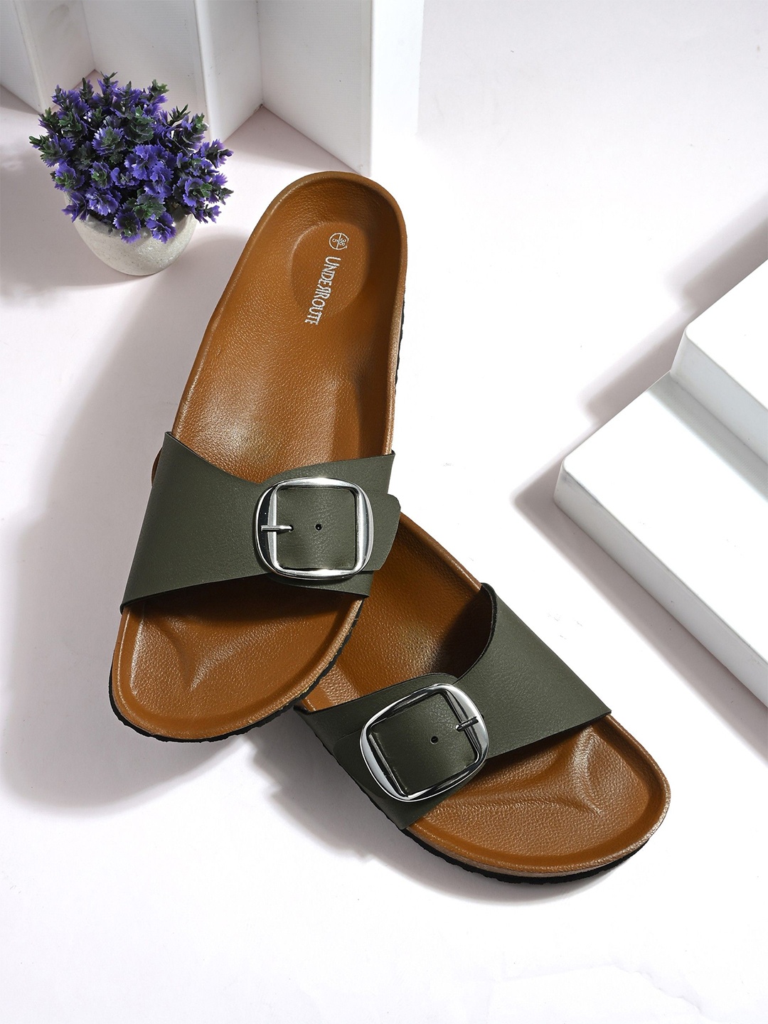 

UNDERROUTE Women Fusion Comfort Sandals, Olive