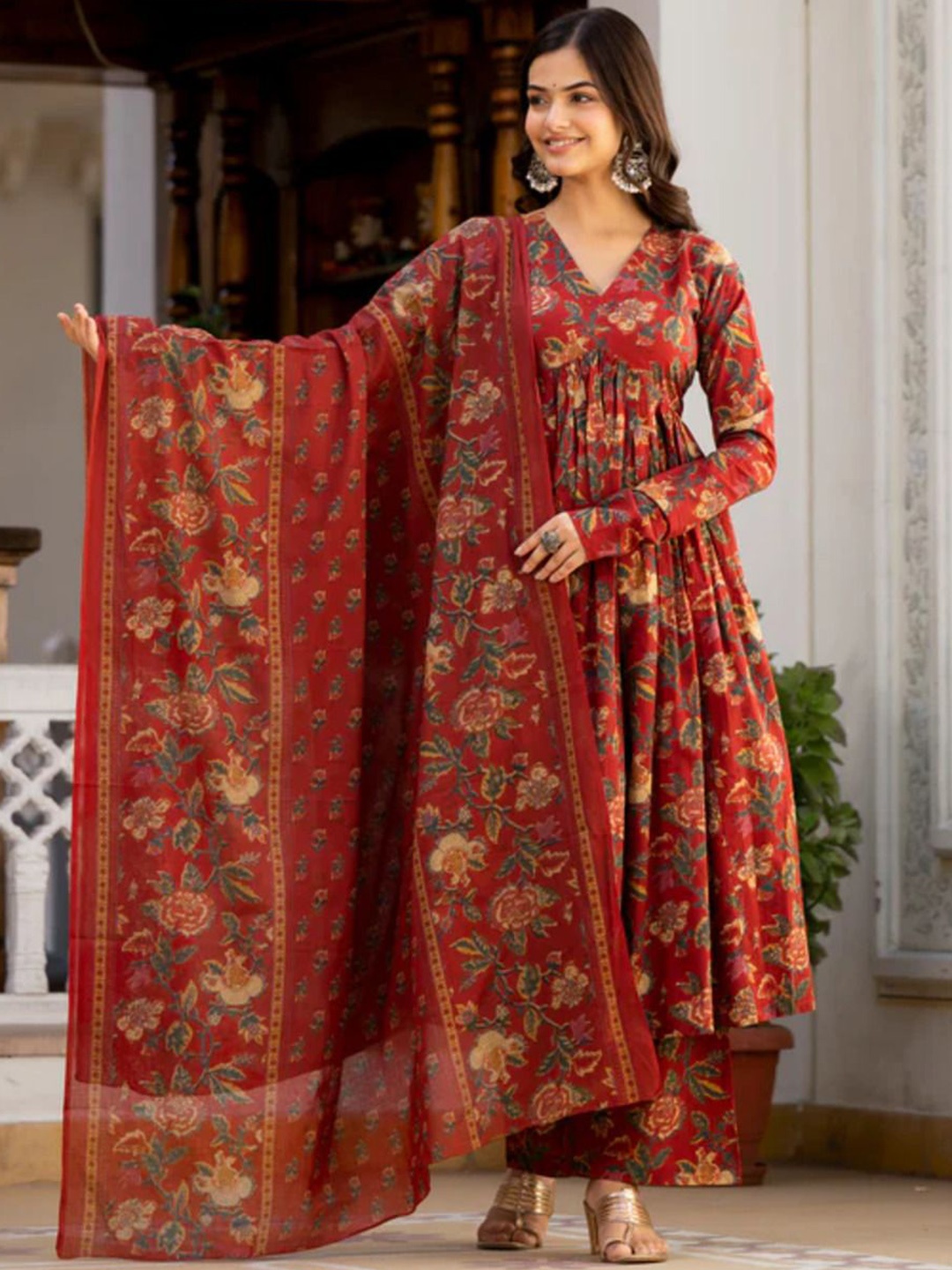 

KALINI Floral Printed V-Neck Empire Pure Cotton Anarkali Kurta With Palazzo & Dupatta, Maroon