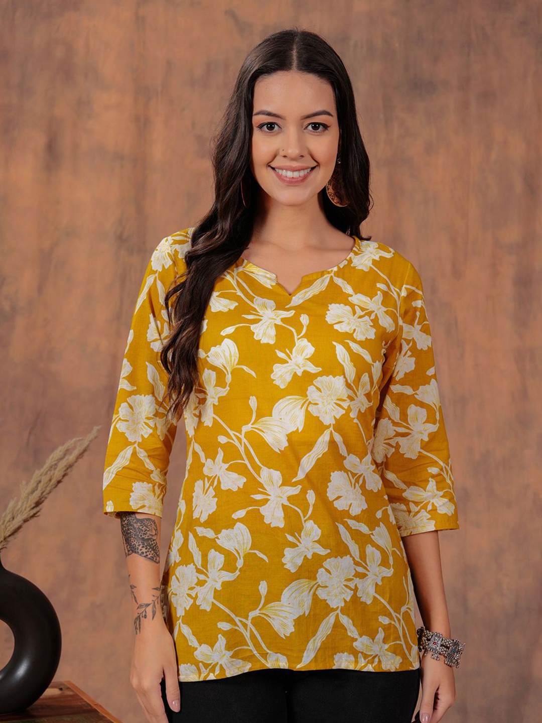 

HIBIKI Floral Printed Pure Cotton Kurti, Mustard