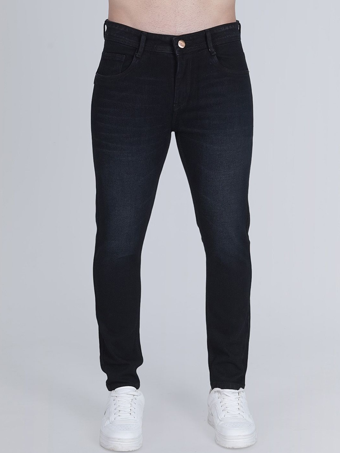 

MM-21 Men Jean Fit Light Fade Embroidered Stretchable Jeans, Black