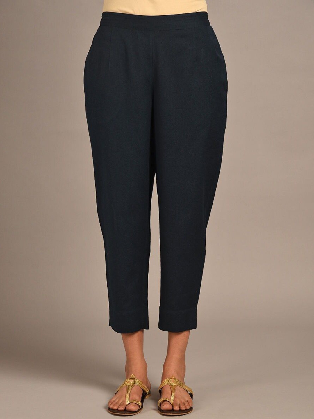 

JAYPORE Women Cotton Relaxed Mid-Rise Regular Fit Cigarette Trouser, Blue