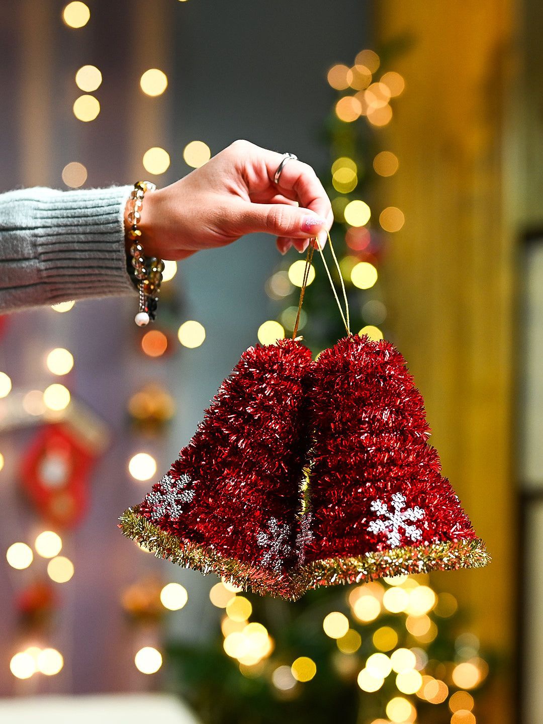 

MARKET99 Red & White 2 Pieces Decoration Bell Hanging