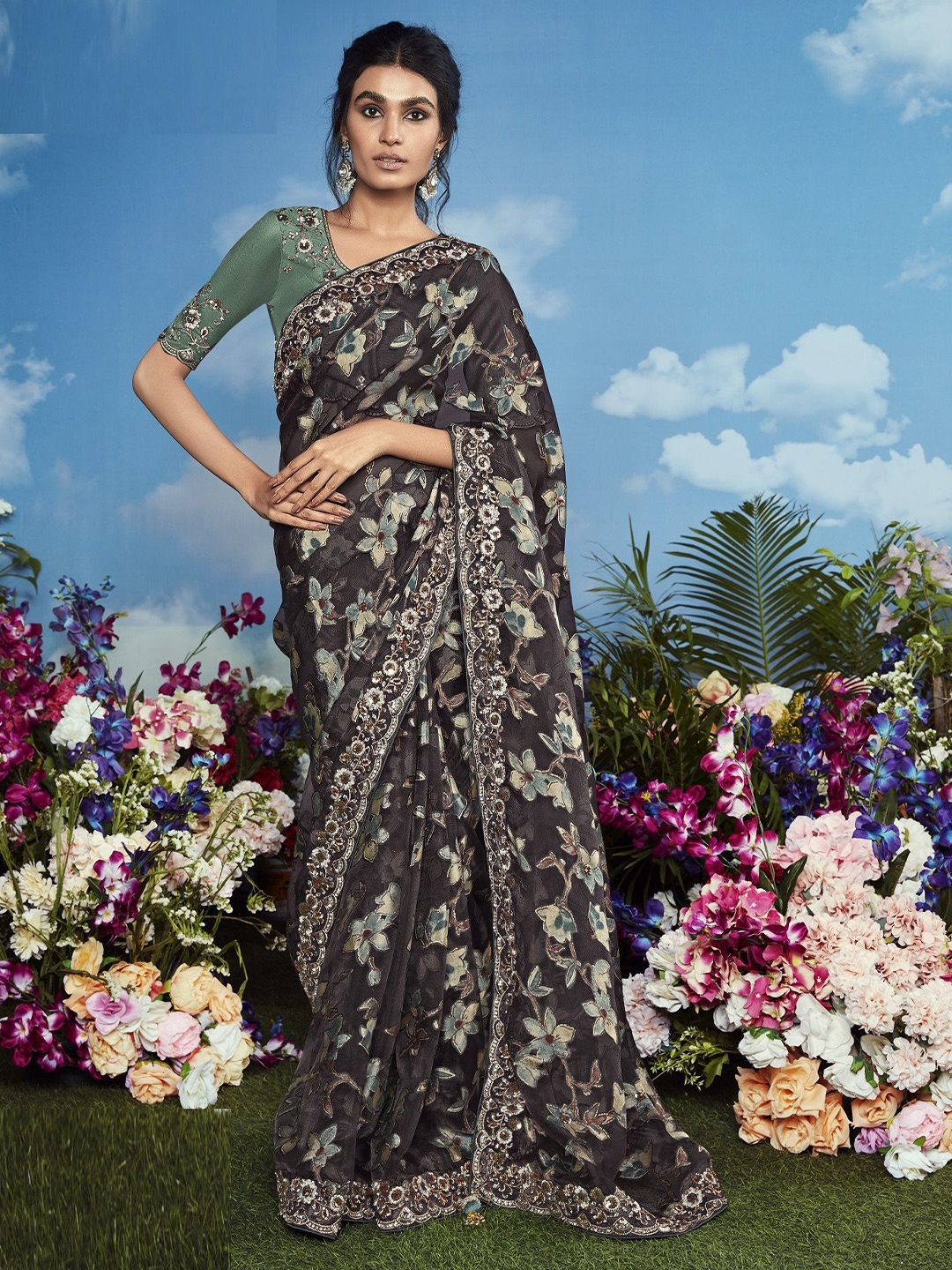 

MAHALASA Floral Printed Embroidered Brasso Saree, Black