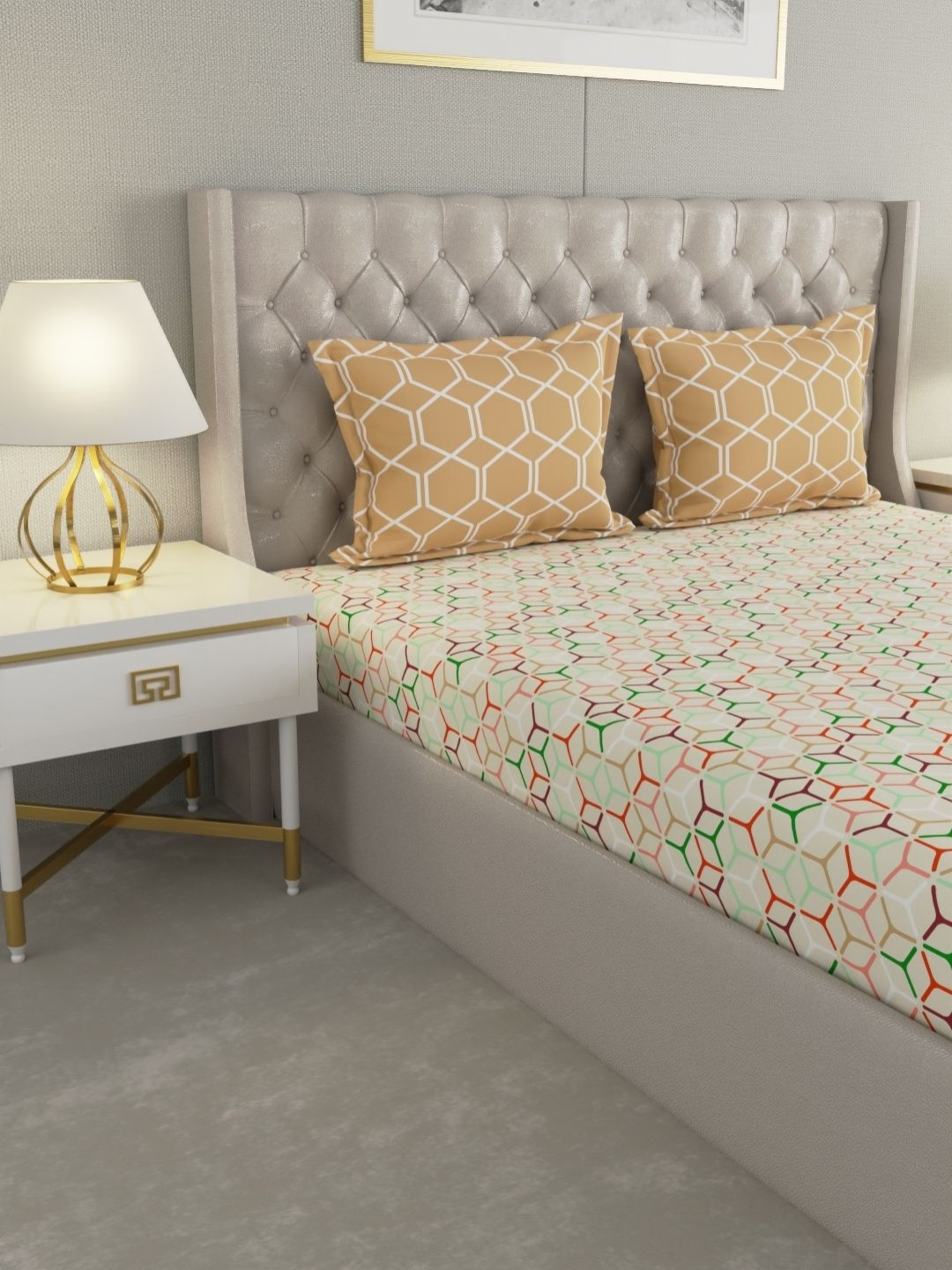 

Raymond Home Beige & Red Geometric 110 TC Cotton Queen Bedsheet Set 2.24 m X 2.54 m