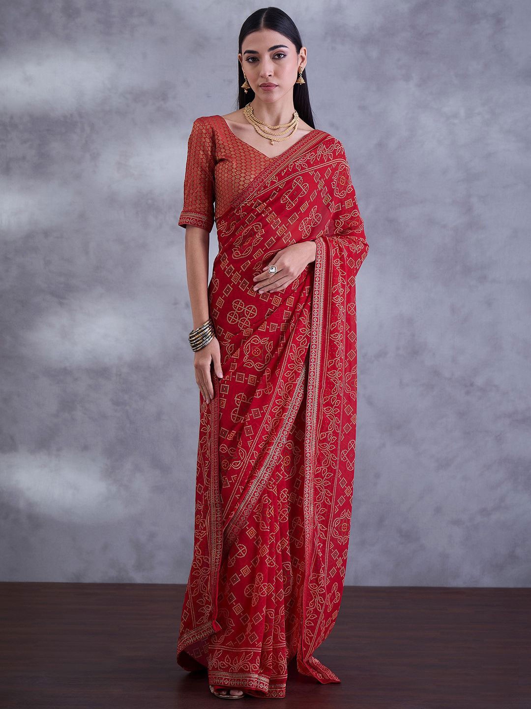 

Saree mall Printed Bandhani Sarees, Red