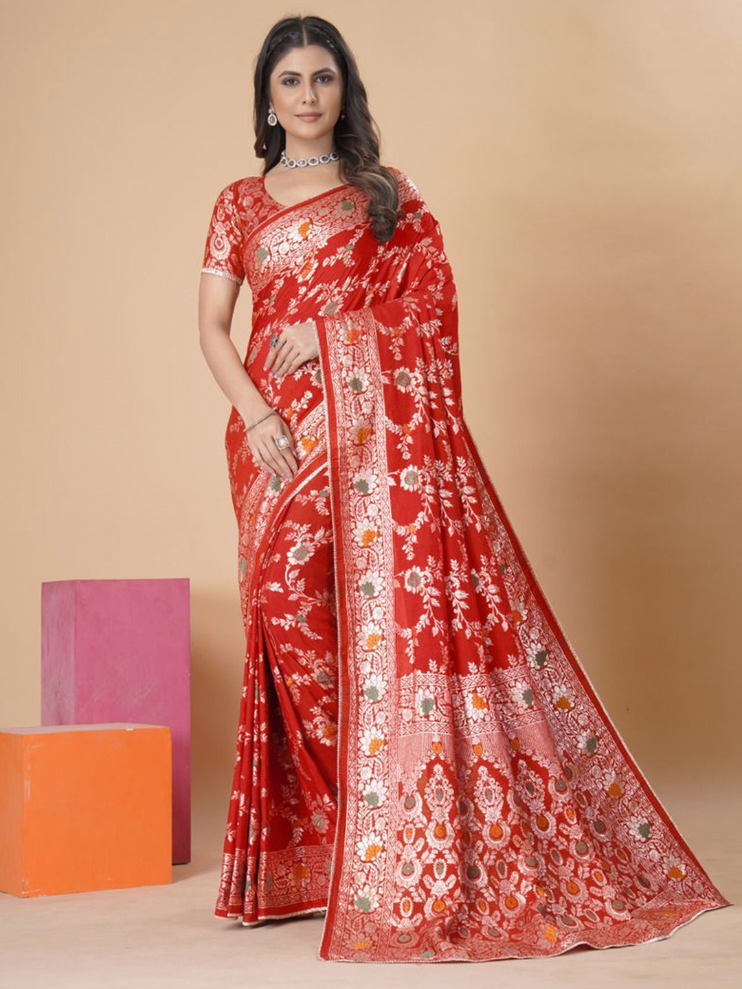 

Mangalam Fashion Diva Woven Design Zari Banarasi Saree, Red