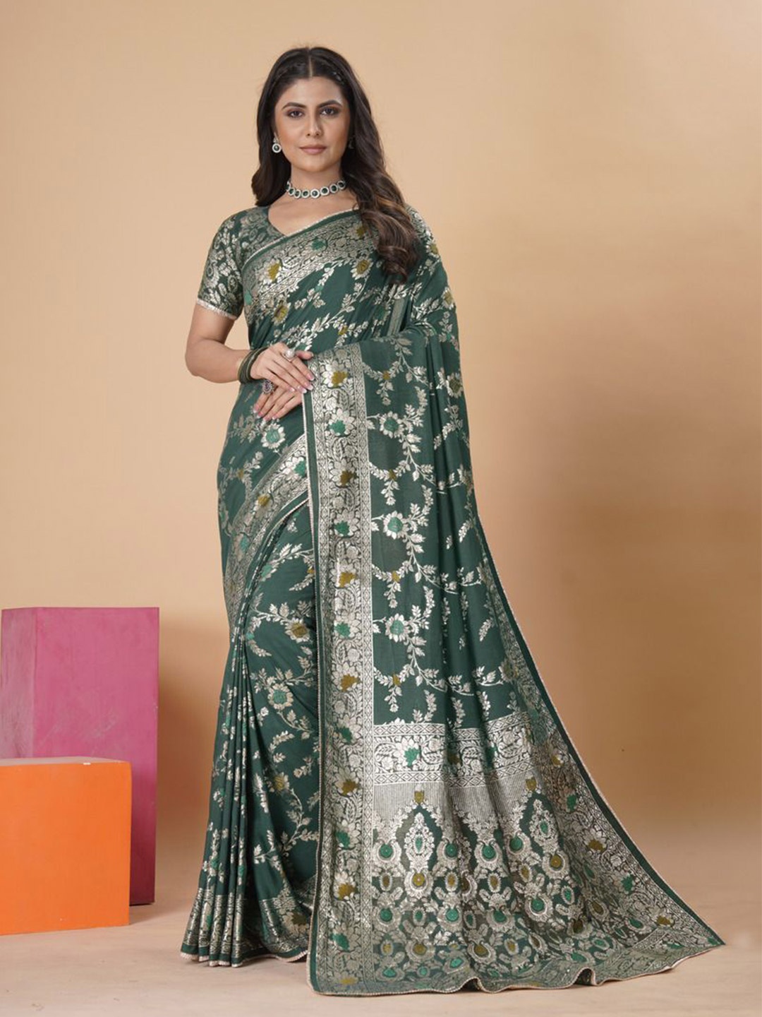 Mangalam Fashion Diva Woven Design Zari Banarasi Saree, Green