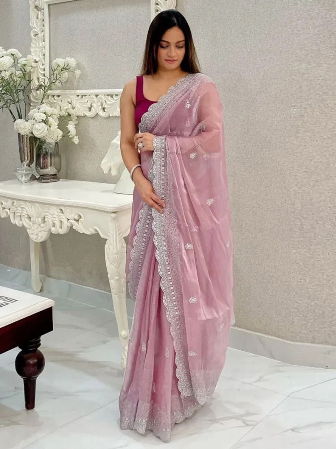 

zinzraa Woven Design Zari Tissue Saree, Mauve