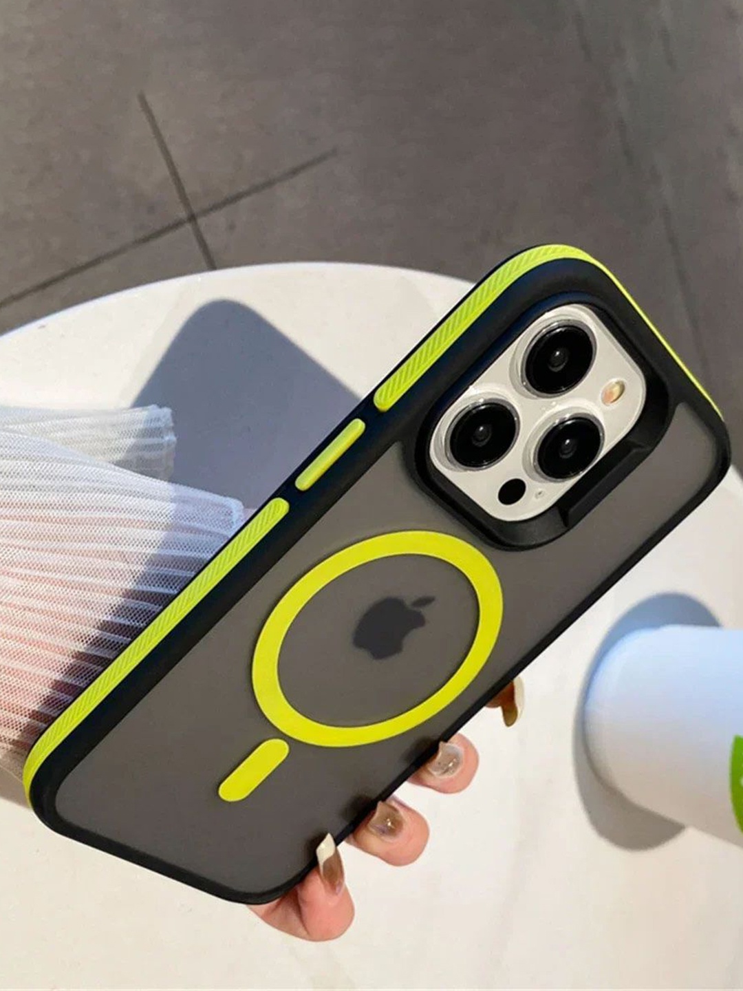 

Luxury Kase Solid iPhone 14 Pro Max Back Case, Fluorescent green