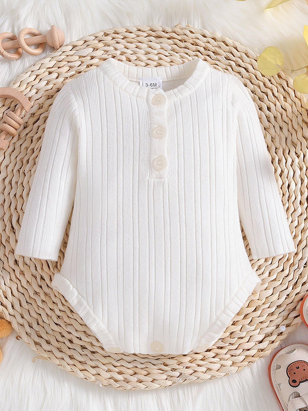

LULU & SKY Infant Girls Round Neck Bodysuit, White