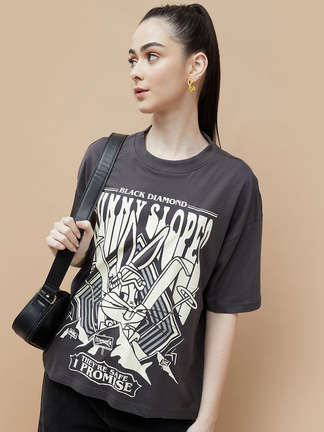 Ginger by Lifestyle Women Looney Tunes Printed T Shirt, Grey