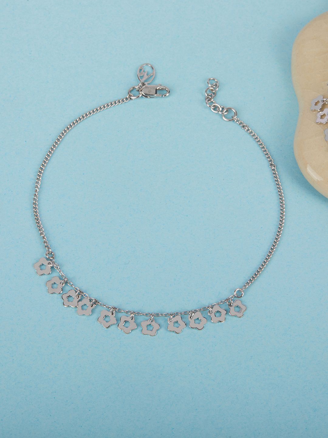 

Mia by Tanishq Set Of 2 93 KT Silver-Plated Blooming Beauty Anklets