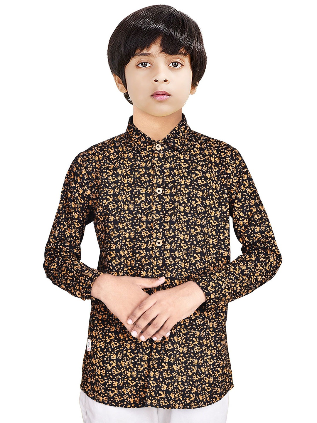 

MADE IN THE SHADE Boys Spread Collar Abstract Printed Cotton Casual Shirt, Navy blue