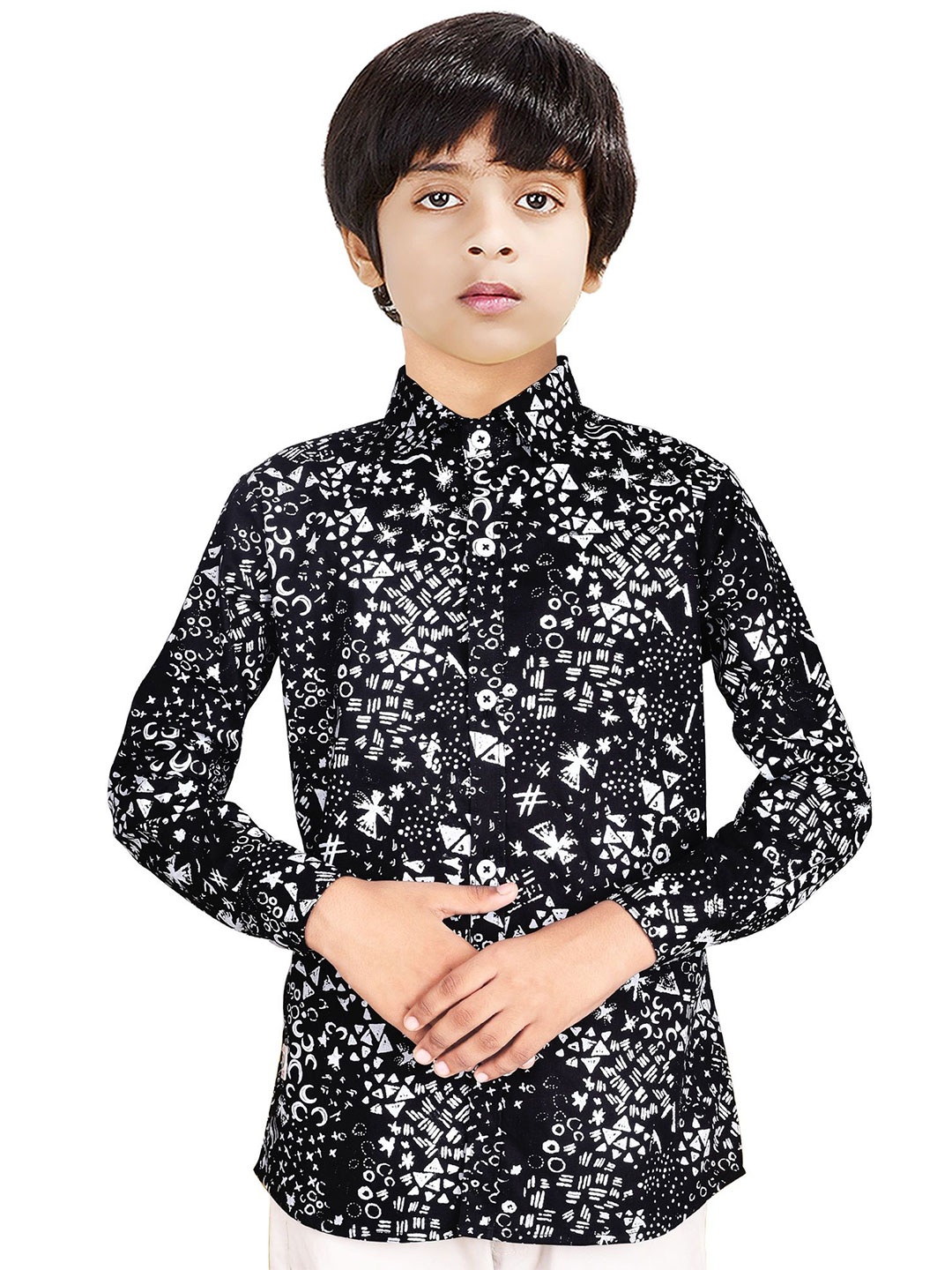 

MADE IN THE SHADE Boys Spread Collar Abstract Printed Cotton Casual Shirt, Black