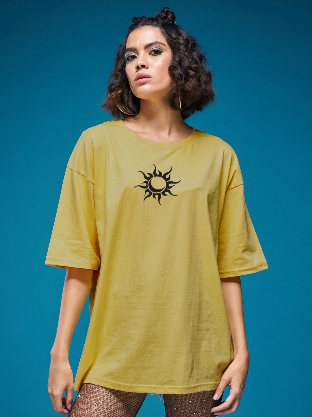 

SMARTEES Women Graphic Printed T-shirt, Mustard