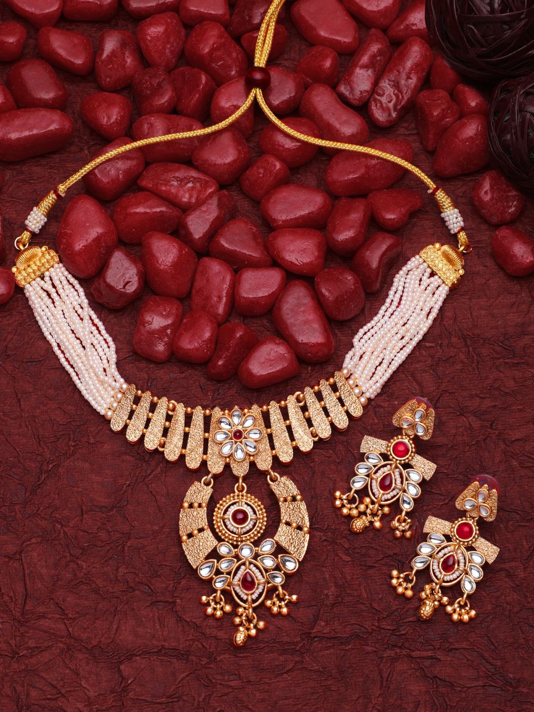 

ASMITTA JEWELLERY 22KT Gold-Plated Kundan Stone Studded & Pearls Beaded Jewellery Set