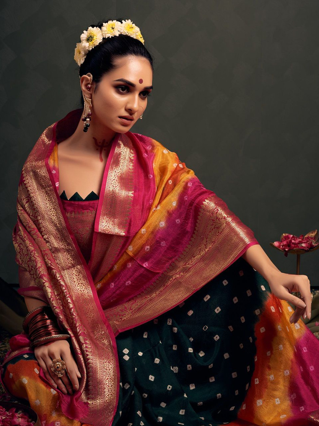 

Bandhanivilla Bandhani Zari Pure Silk Bandhani Saree, Green