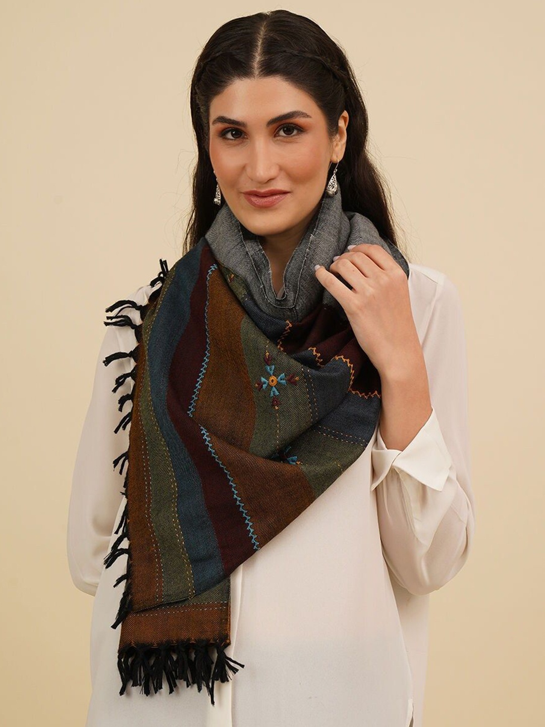 

JAYPORE Women Striped Stole With Tasselled Border, Grey