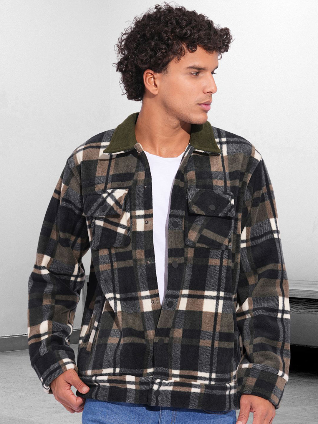 

PRONK Men Checked Relaxed Fit Shacket, Black