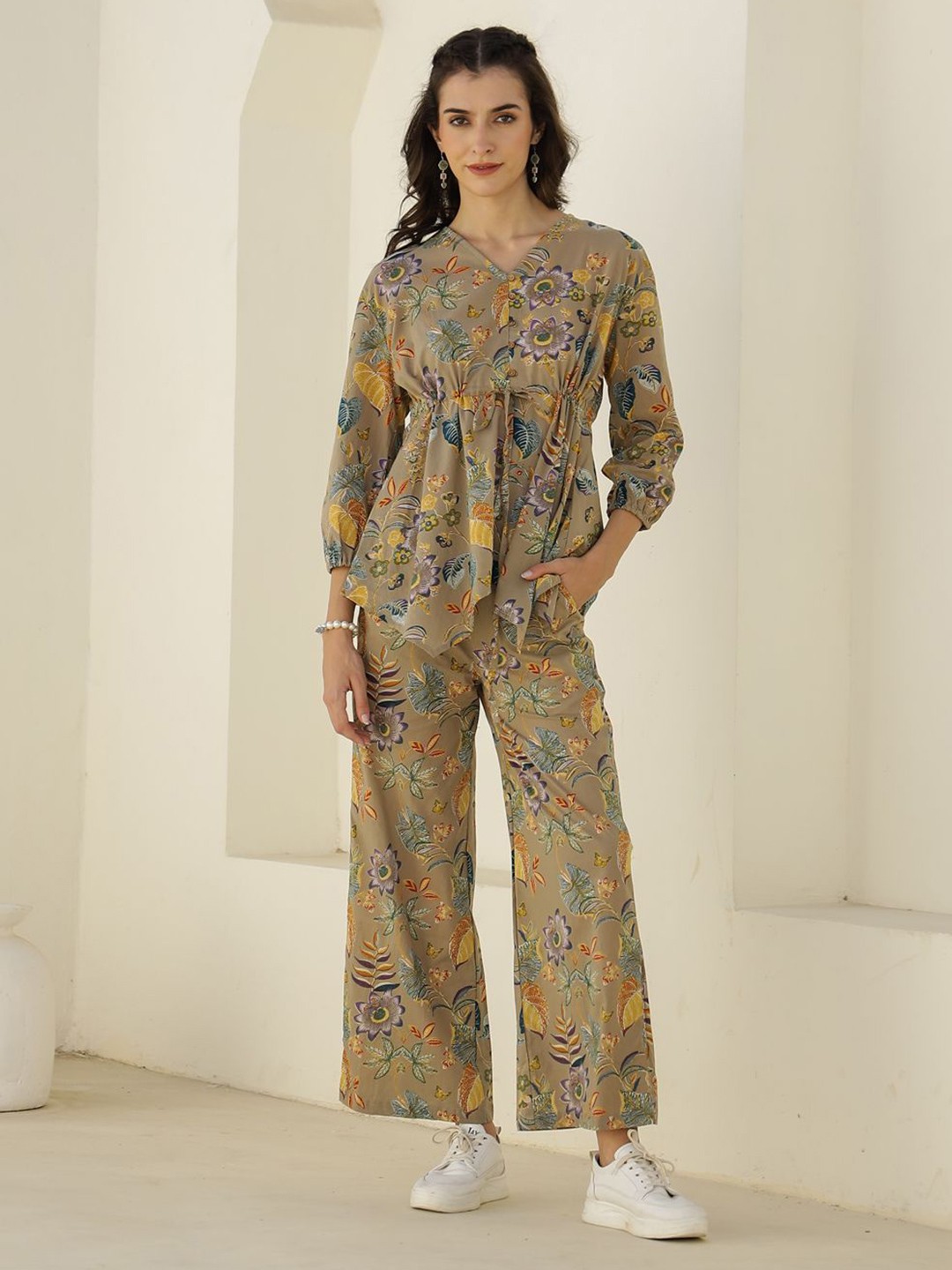 

SANSKRUTIHOMES Women Floral Printed Pure Cotton Top With Trousers Co-ords, Beige