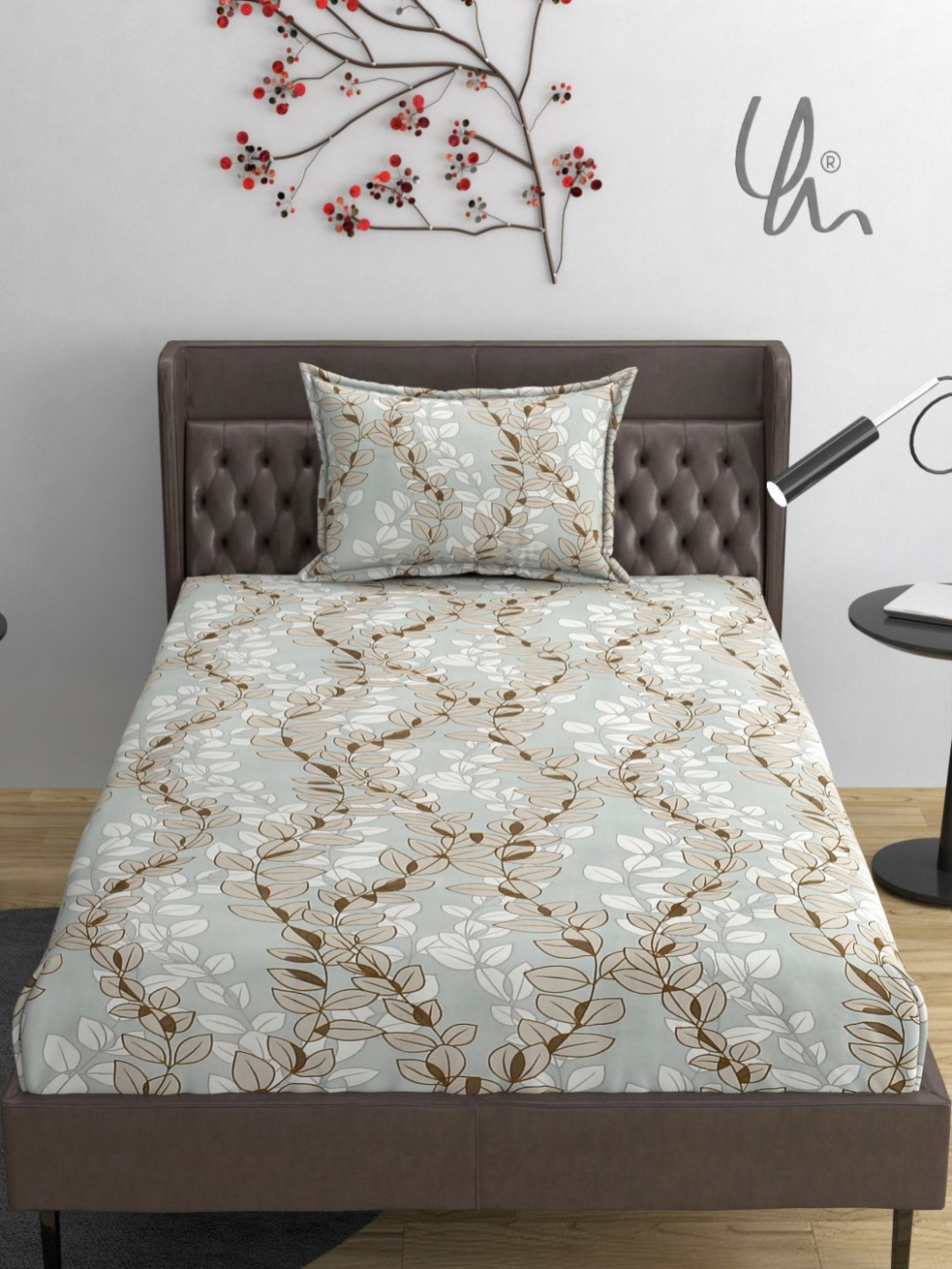 

YaAkholic Grey & Brown Floral 210 TC Single Bedsheet Set-1.82m x 1.21 m