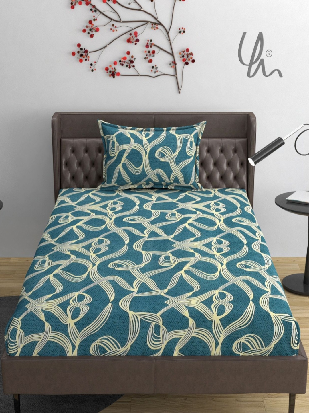 

YaAkholic Green Printed Microfiber Fitted 210 TC Single Bedsheet Set 1.82 m x 1.21 m