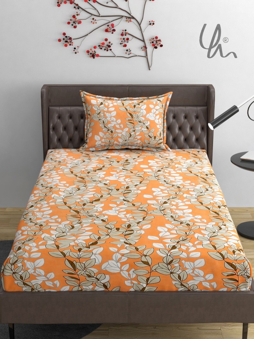 

YaAkholic Orange Printed Microfiber Fitted 210 TC Single Bedsheet Set 1.82 m x 1.21 m