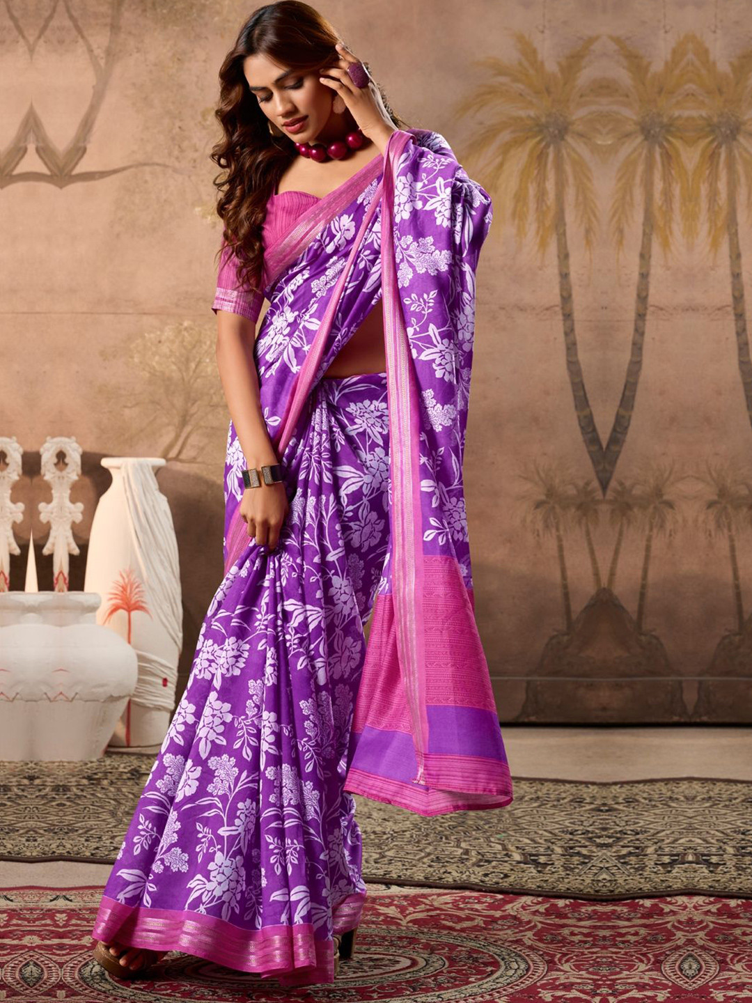 

CHUDIYA Women Floral Printed Pure Cotton Ikat Saree, Purple