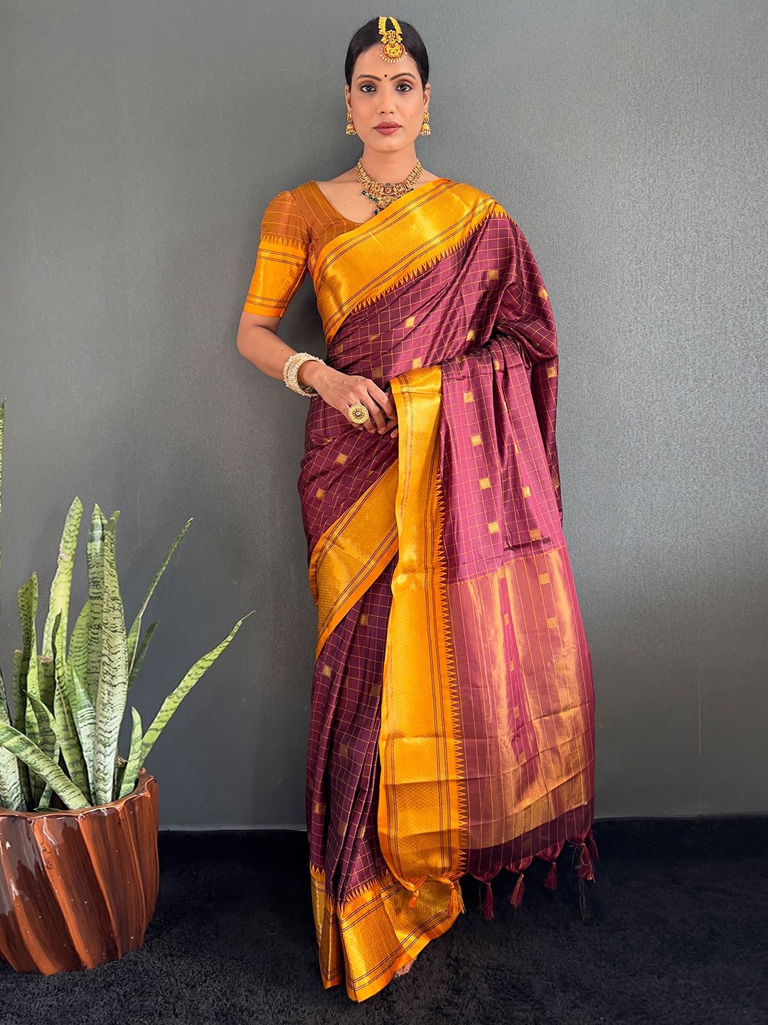 Mitera Ethnic Design Zari Silk Cotton Saree, Maroon