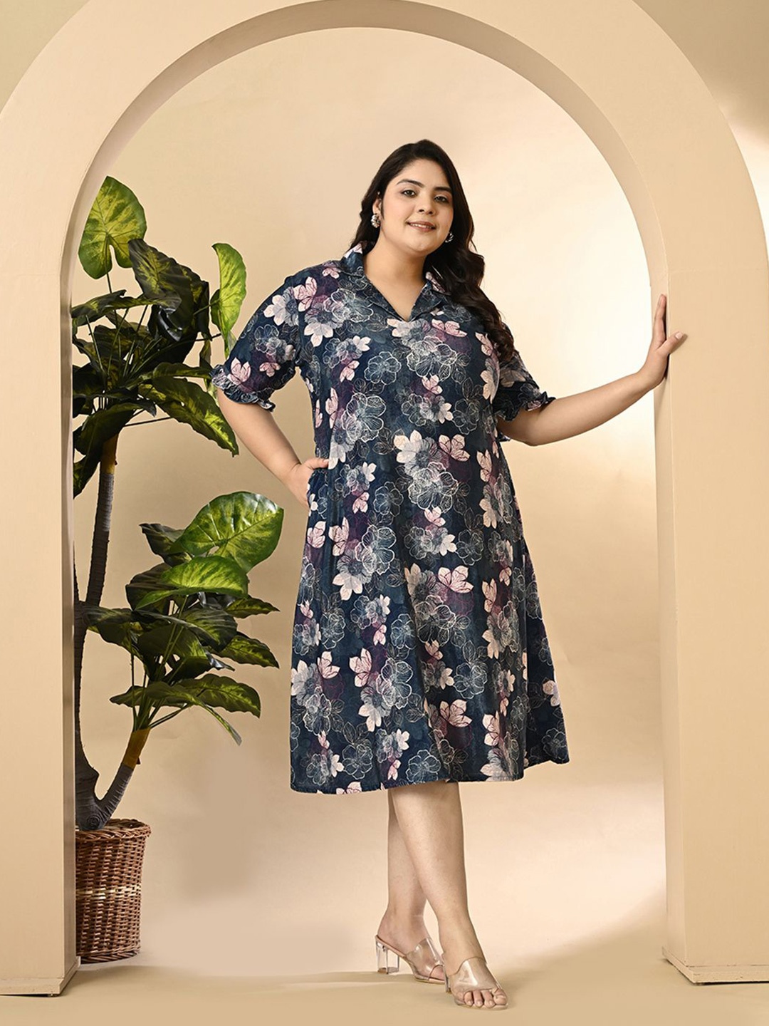 

PrettyPlus by Desinoor.com Women Floral Print Velvet Plus Size Fit & Flare Midi Dress, Blue