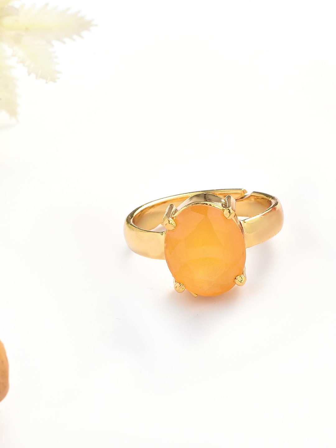 

LMDPRAJAPATIS Unisex Embellished Ring, Yellow