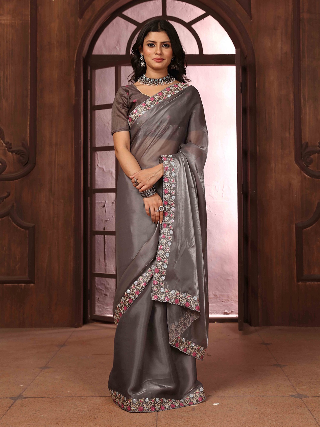 

Mitera Floral Embroidered Poly Chiffon Saree, Grey
