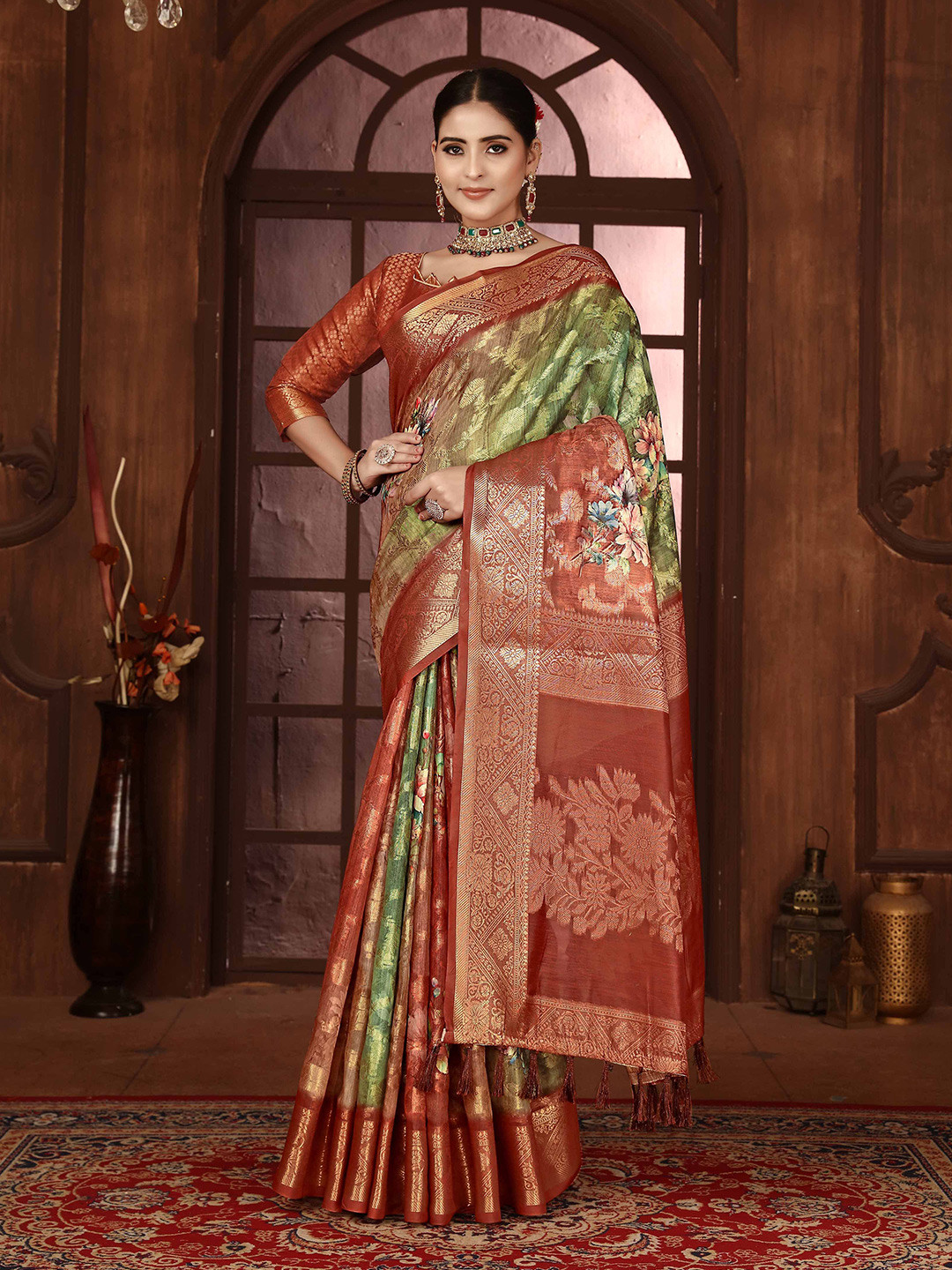 

Mitera Woven Design Silk Blend Saree, Green